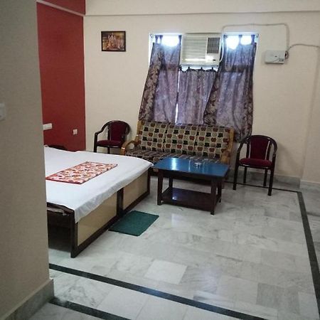 Hotel Ridhi N Sidhi Bettiah Екстериор снимка